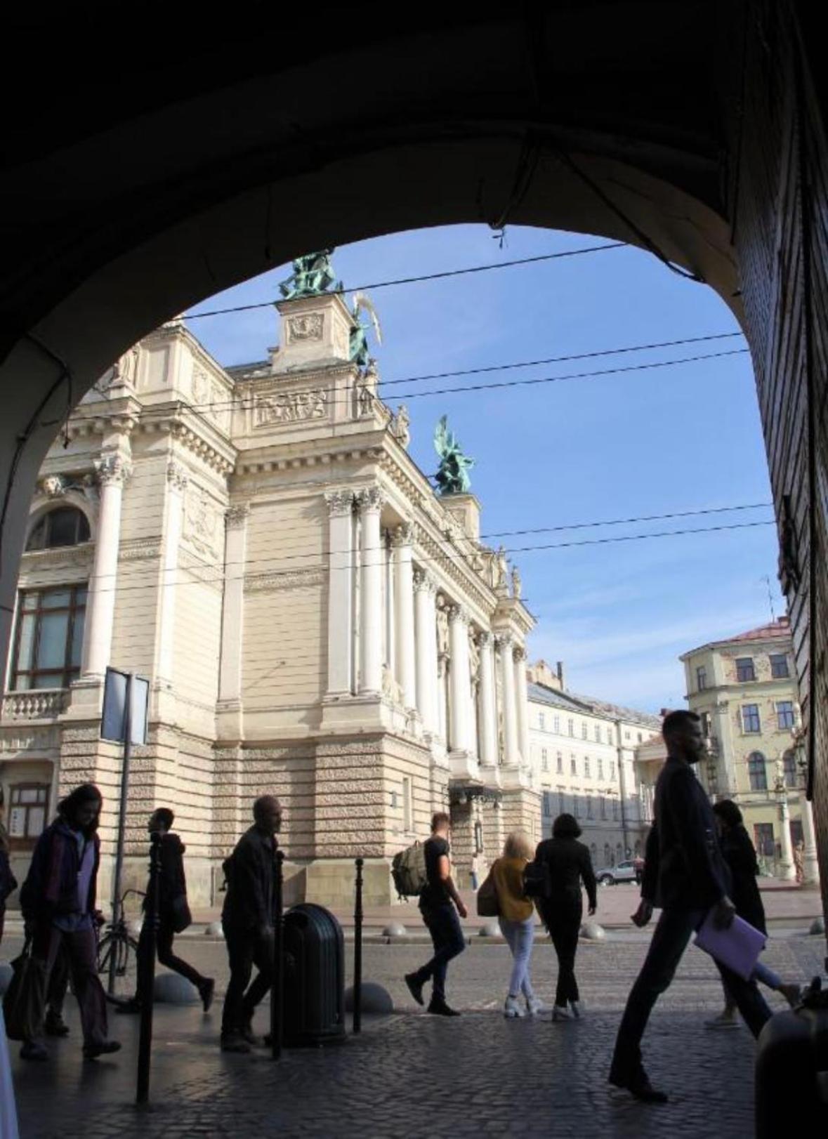 Edem Apartments In Lviv Exterior photo