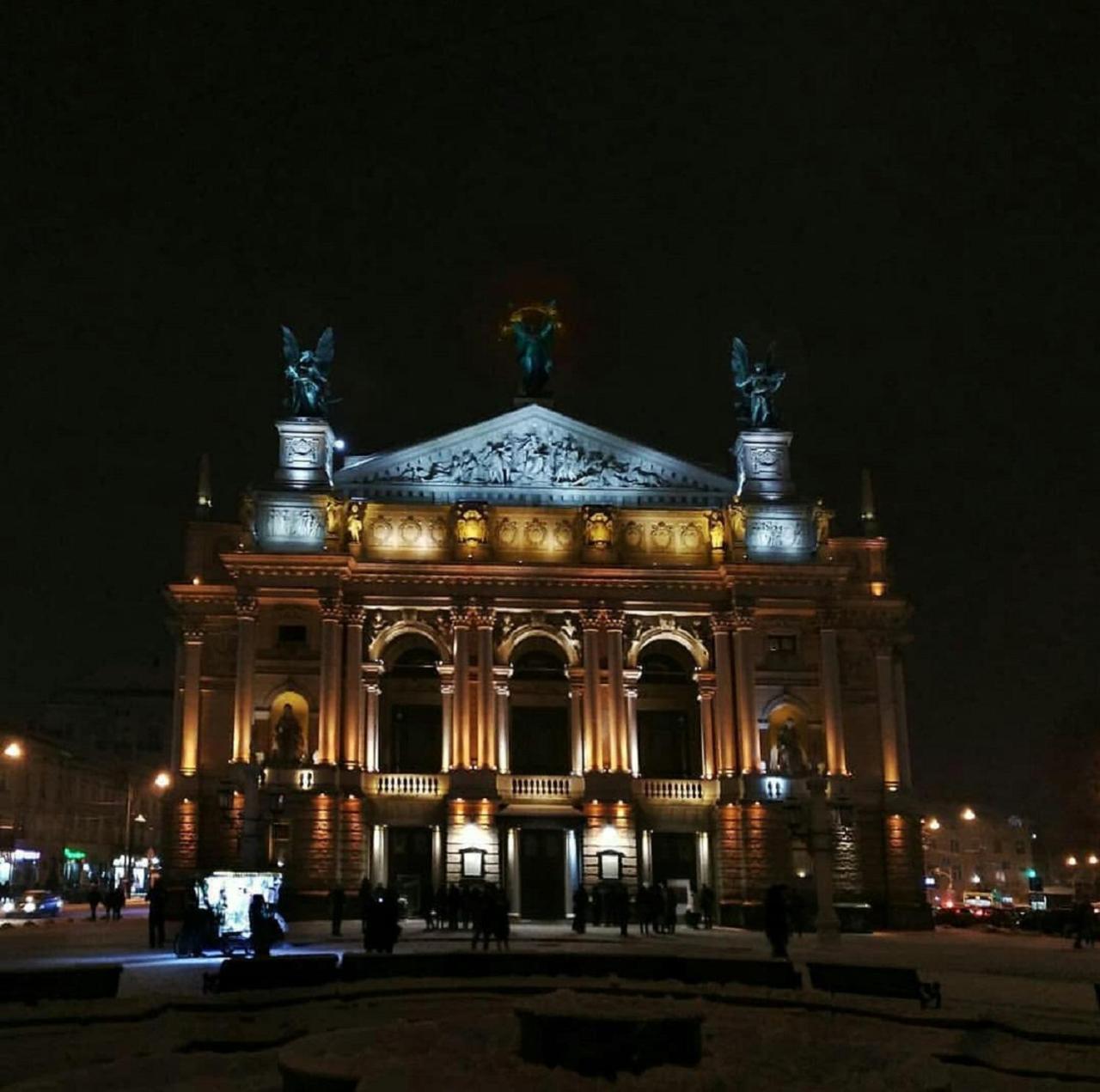 Edem Apartments In Lviv Exterior photo